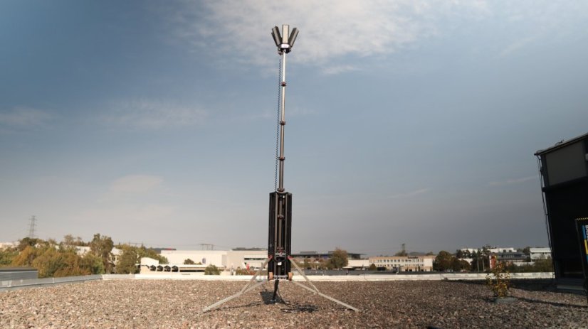 Mobilní světelná věž Baselight 420X - 65000 lumenů, 35 kg